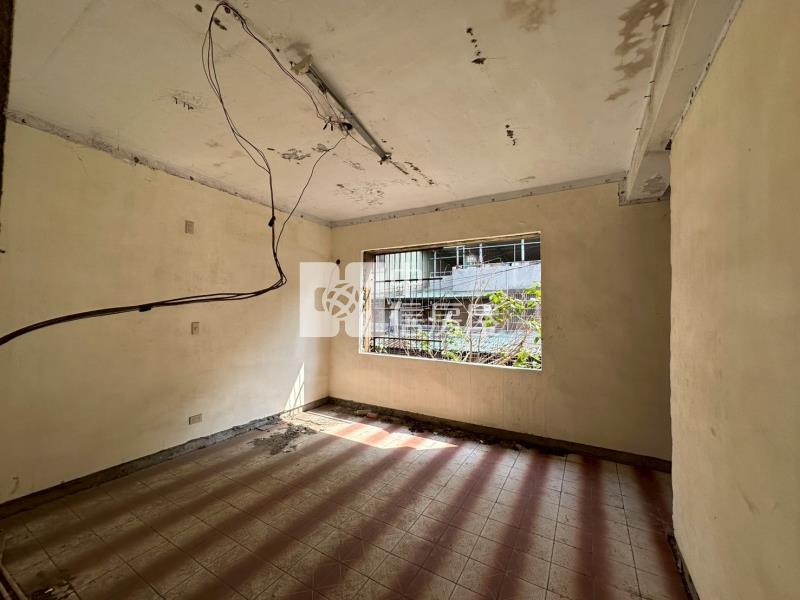 萬能科大超大地坪透天房屋室內格局與周邊環境