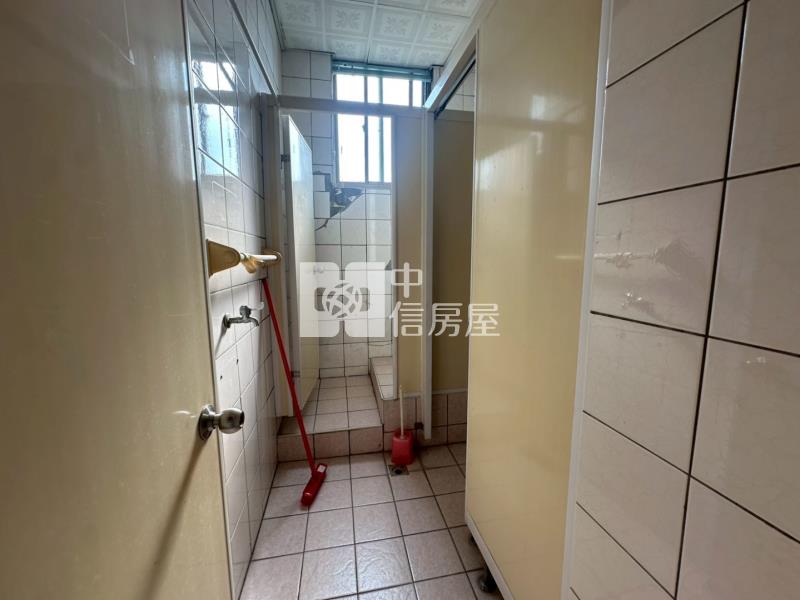 可廠登(乙工)正省道"寶祥縣寶"廠房+車位出售 / 近武陵愛買房屋室內格局與周邊環境