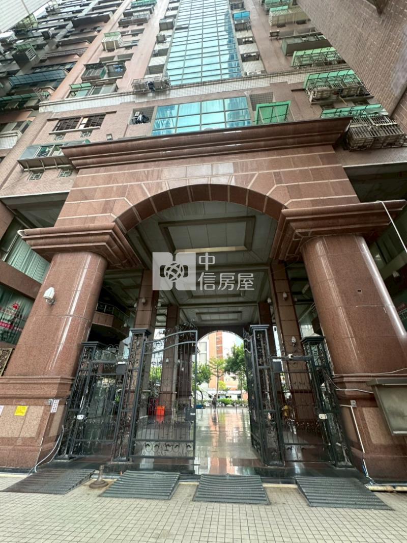 可廠登(乙工)正省道"寶祥縣寶"廠房+車位出售 / 近武陵愛買房屋室內格局與周邊環境