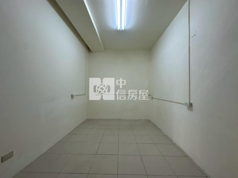 可廠登(乙工)正省道"寶祥縣寶"廠房+車位出售 / 近武陵愛買房屋室內格局與周邊環境