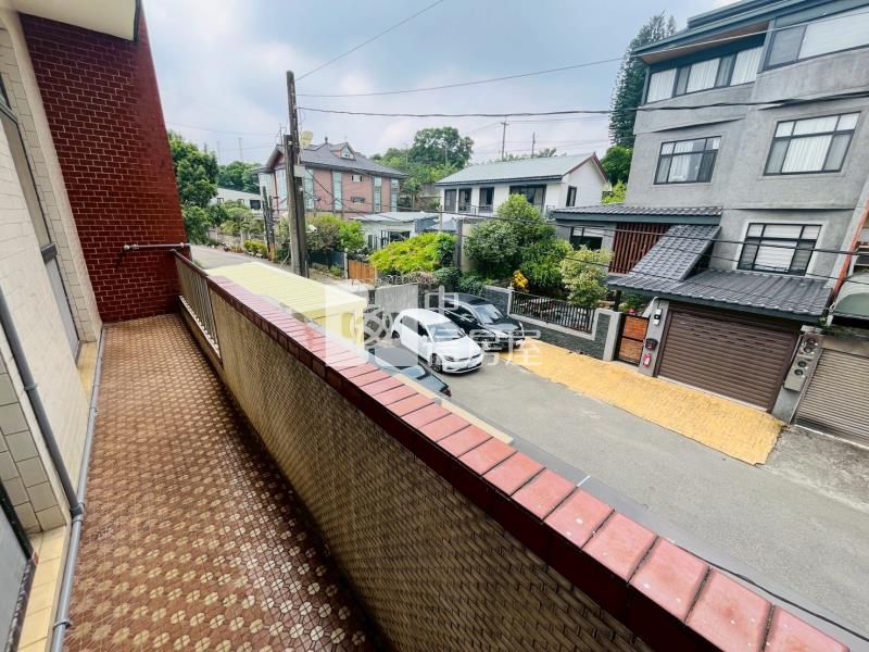 【安家】央大中平國小麒麟山莊別墅房屋室內格局與周邊環境