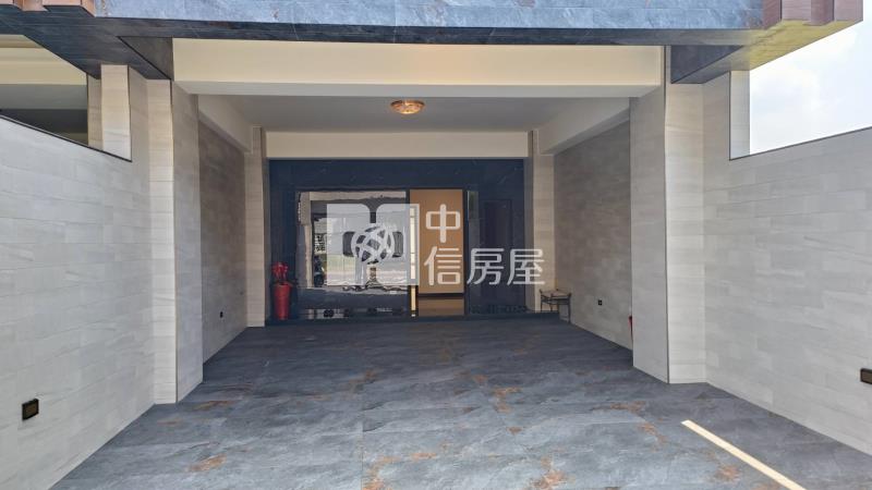 海佃商圈全新電梯四車庫房屋室內格局與周邊環境