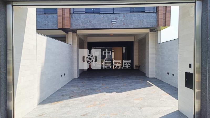 海佃商圈全新電梯四車庫房屋室內格局與周邊環境
