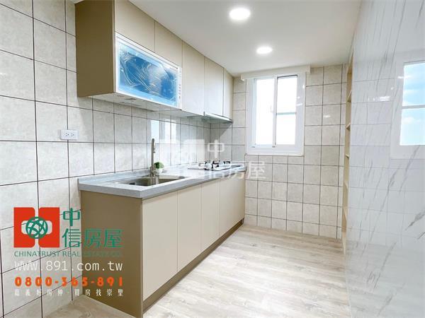 世賢路一段全新整理3房房屋室內格局與周邊環境