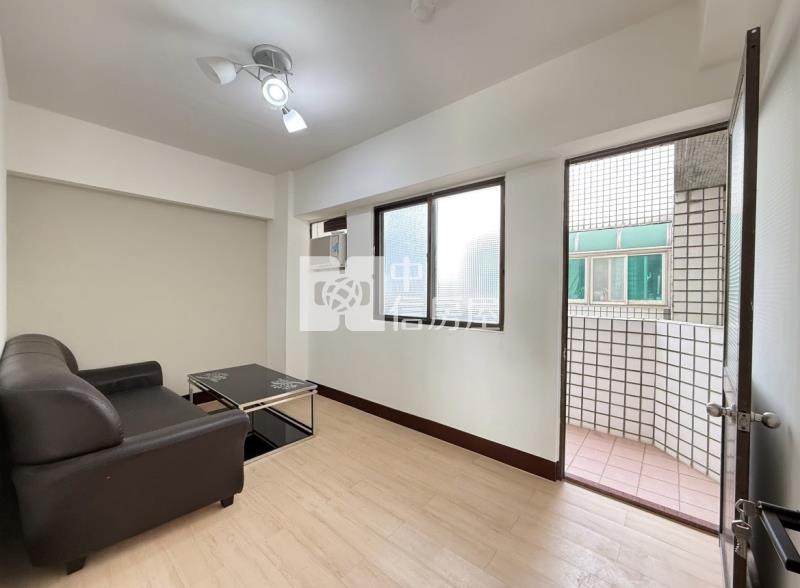 中壢電梯三房房屋室內格局與周邊環境