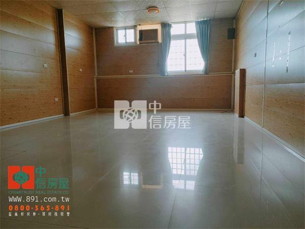 友忠路店面住家房屋室內格局與周邊環境