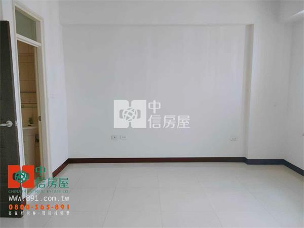 友忠路店面住家房屋室內格局與周邊環境