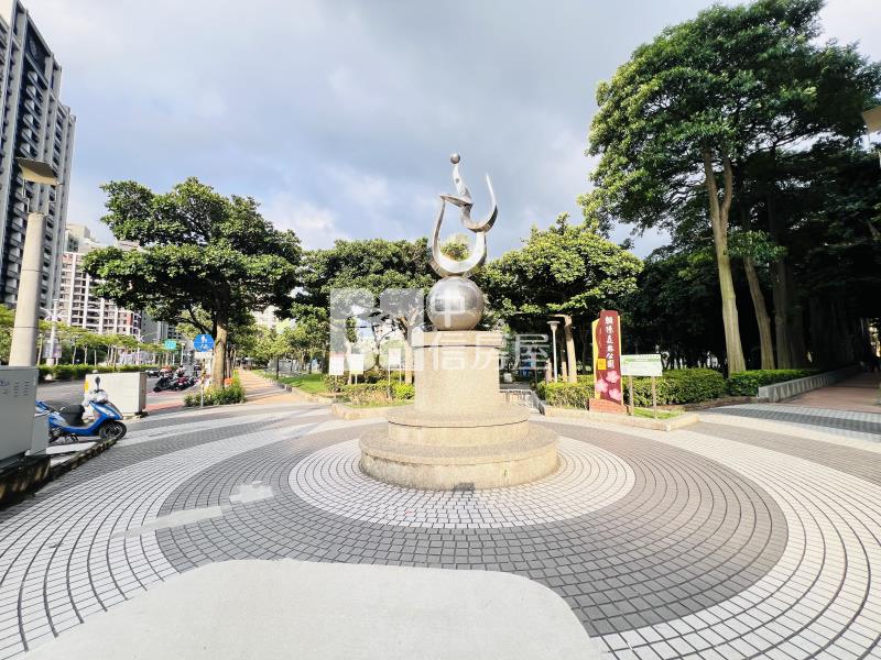 萬坪森林公園低總電梯3房房屋室內格局與周邊環境