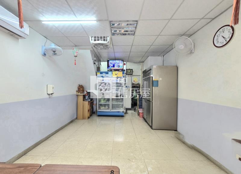 翠西梅諾吃市店住房屋室內格局與周邊環境