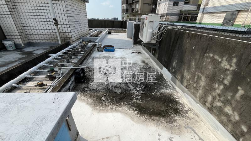 桃園愛買商圈電梯套房房屋室內格局與周邊環境