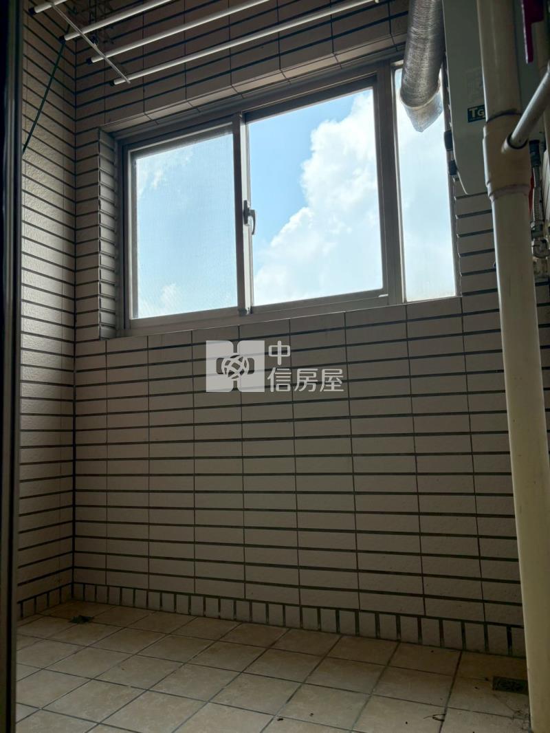 星光會館1+1房車景觀戶房屋室內格局與周邊環境