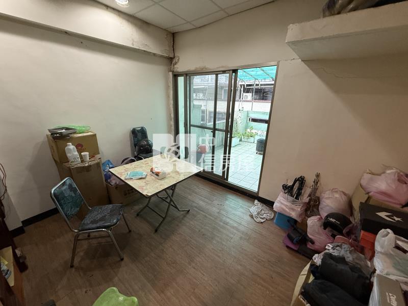 西定路公寓房屋室內格局與周邊環境