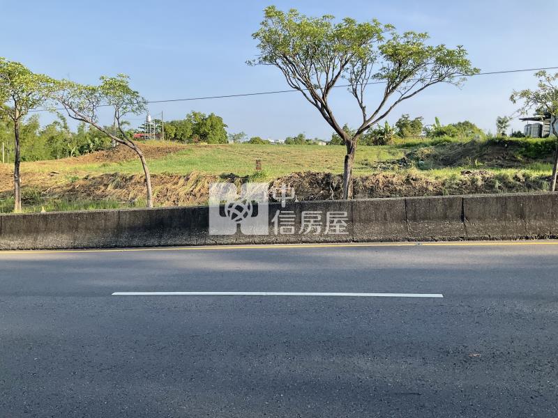 左鎮臨台21線大面寬農地房屋室內格局與周邊環境