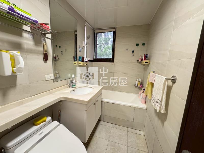 好境三房平車美居房屋室內格局與周邊環境