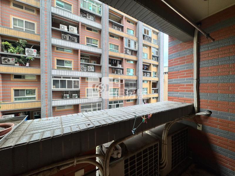 專約🍎台中大里樓中樓3房車房屋室內格局與周邊環境
