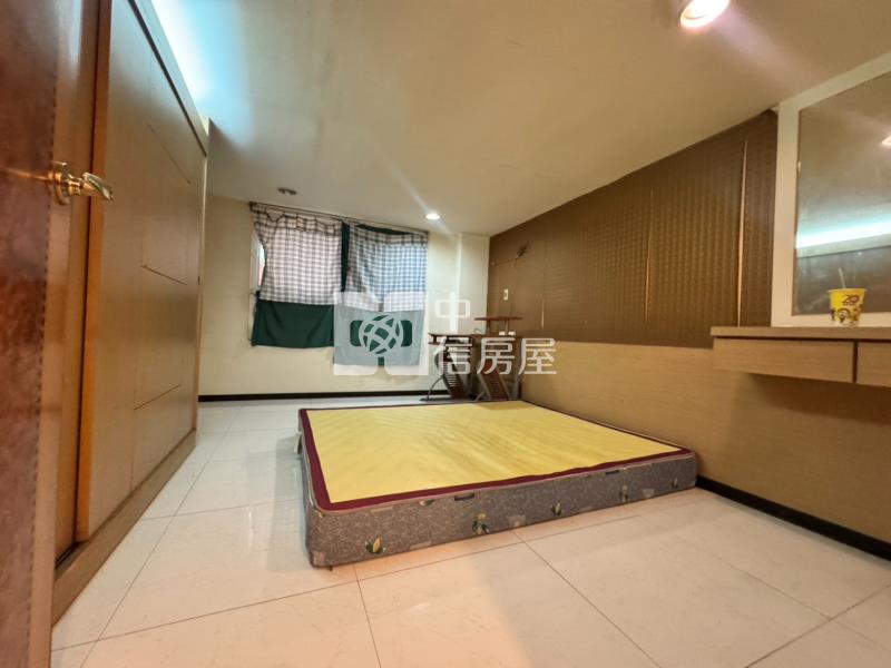 專約🍎台中大里樓中樓3房車房屋室內格局與周邊環境