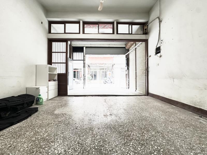 復旦國小旁門前停車稀有透天房屋室內格局與周邊環境