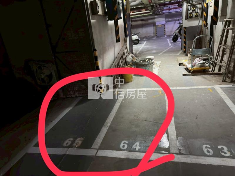 龍岡國小整新美三房房屋室內格局與周邊環境