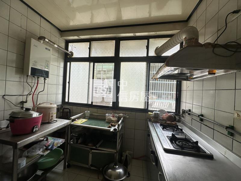 內壢高中5+6頂加建大四房(中信卓越團隊)房屋室內格局與周邊環境