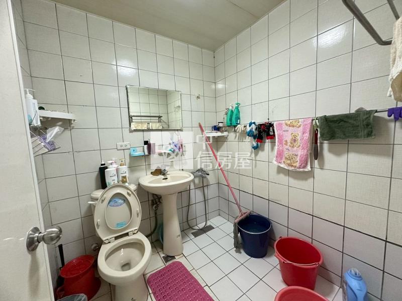 內壢高中5+6頂加建大四房(中信卓越團隊)房屋室內格局與周邊環境
