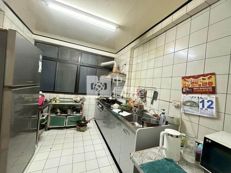 內壢高中5+6頂加建大四房(中信卓越團隊)房屋室內格局與周邊環境