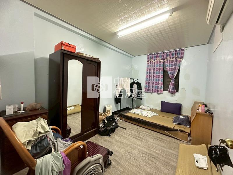 內壢高中5+6頂加建大四房(中信卓越團隊)房屋室內格局與周邊環境