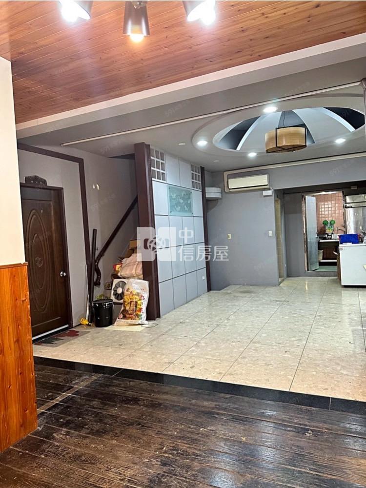 【冠軍】透天黃金店面收租宅房屋室內格局與周邊環境