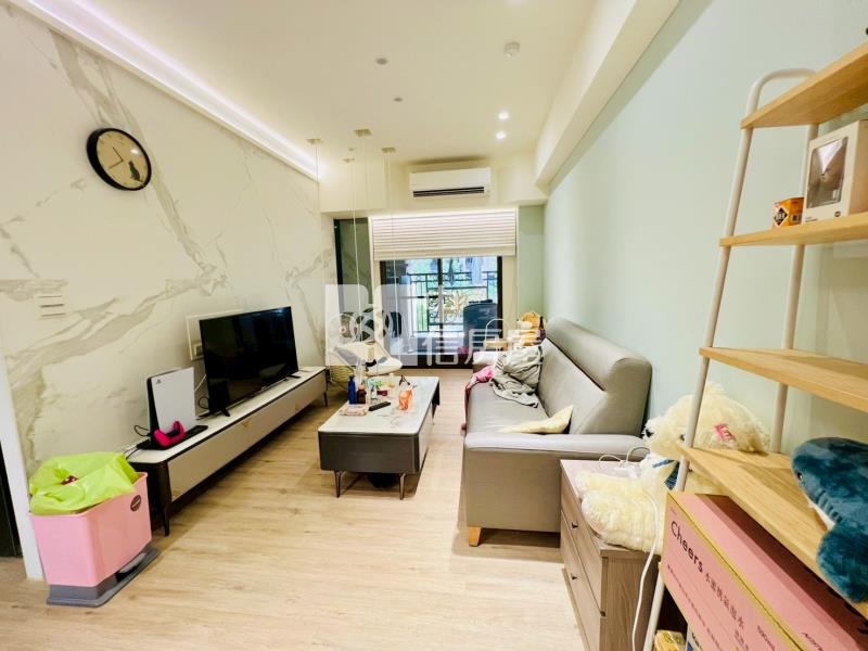 LaLaport五年屋2房電梯平車房屋室內格局與周邊環境