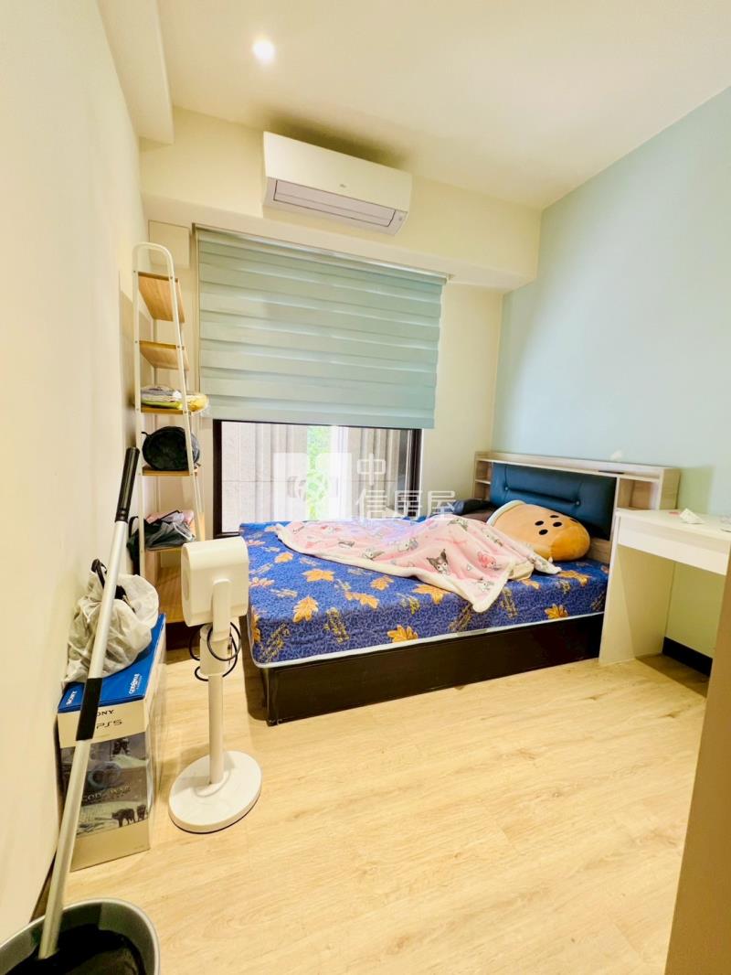 LaLaport五年屋2房電梯平車房屋室內格局與周邊環境