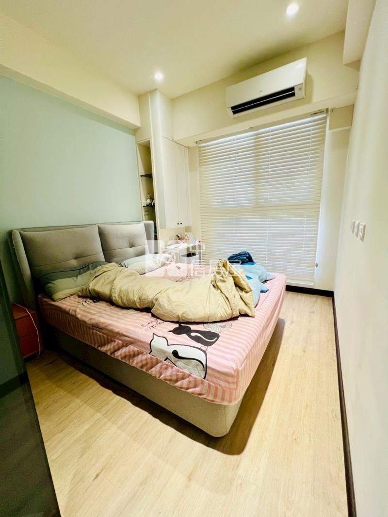 LaLaport五年屋2房電梯平車房屋室內格局與周邊環境