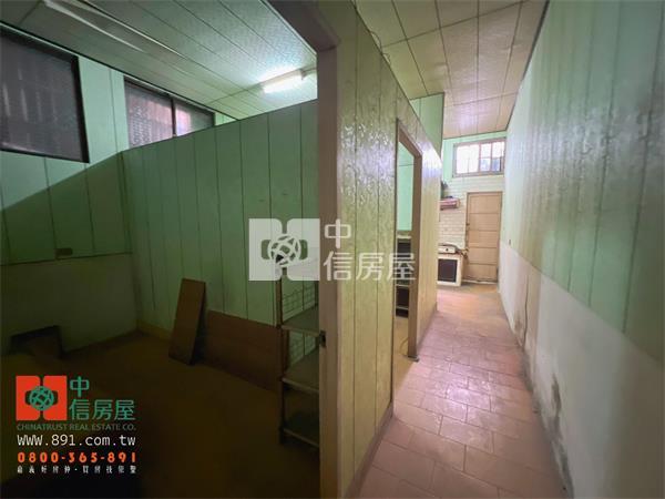 中央公園旁平房住家-891嘉義房地產房屋室內格局與周邊環境