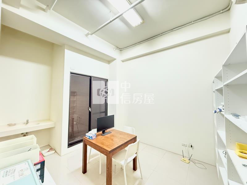 頭家國小夏麗宮雙車美墅（專任）房屋室內格局與周邊環境