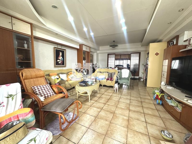 美術園道稀有3+2房大平車樓中樓房屋室內格局與周邊環境