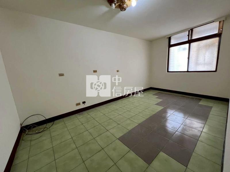 近中壢體育園區透天房屋室內格局與周邊環境