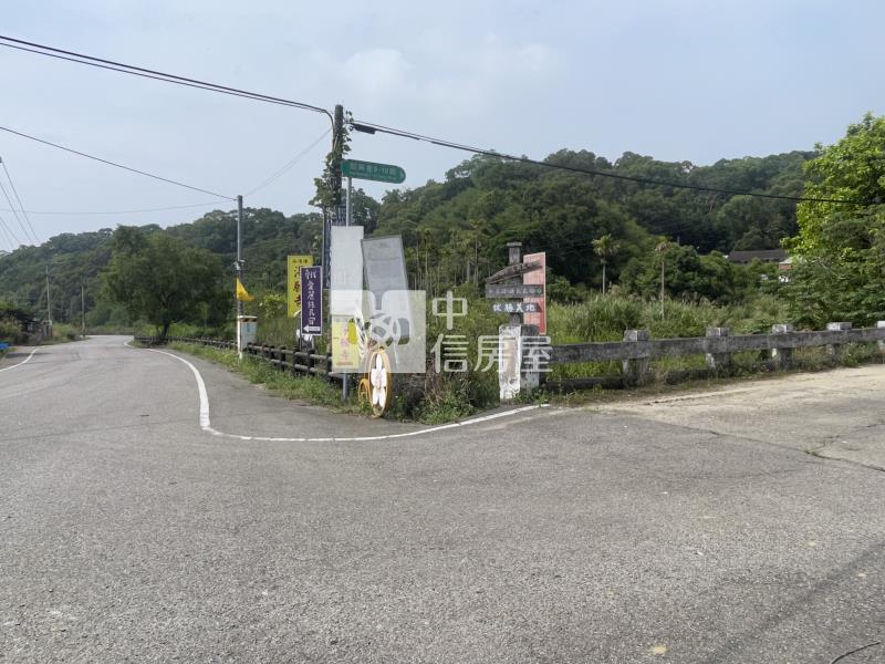 (專任)苗栗優勝美社區型農牧地房屋室內格局與周邊環境