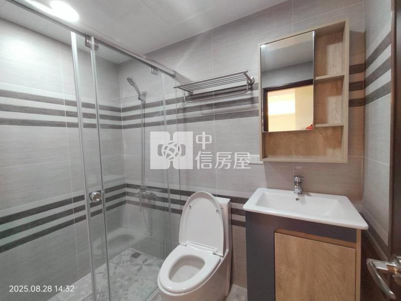 ●中正路時尚電梯三房房屋室內格局與周邊環境