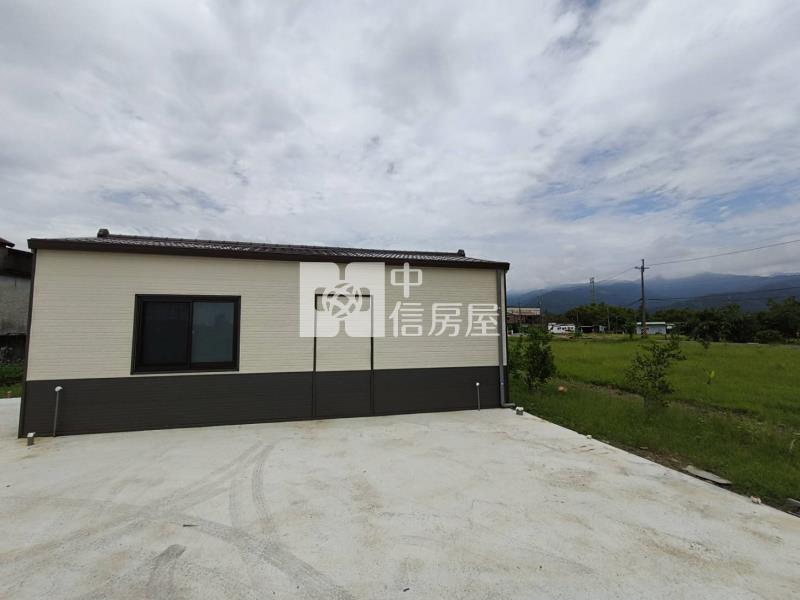C228宜蘭員山近大湖風景區農業資材室房屋室內格局與周邊環境