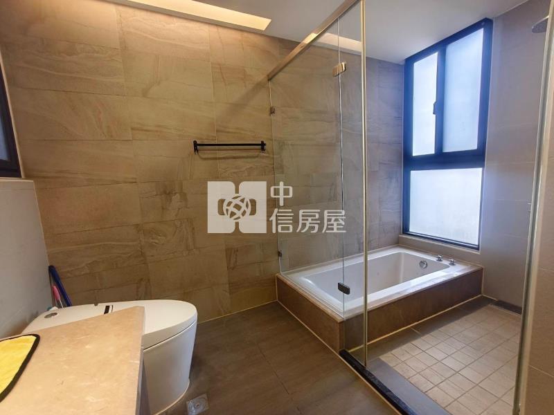 埔心指標性建築華府DC4房雙車位房屋室內格局與周邊環境
