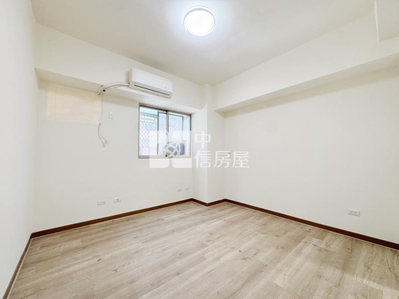 青海商圈三房平車房屋室內格局與周邊環境