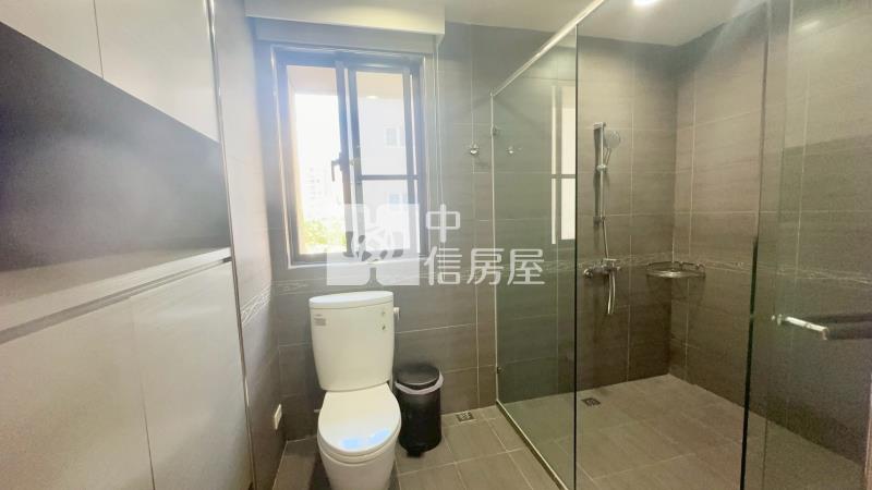 極光琉璃極美大三房房屋室內格局與周邊環境