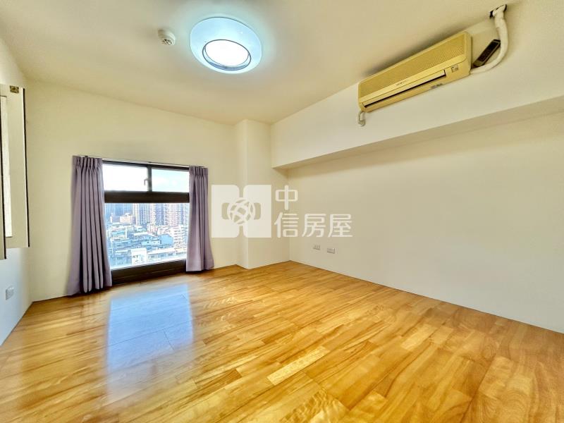 崇德樓中樓四房平車房屋室內格局與周邊環境