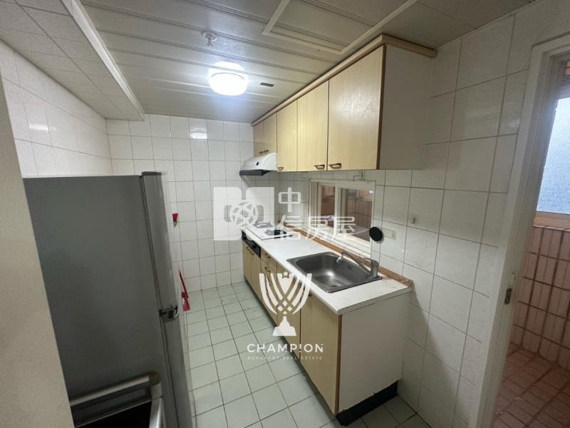 【冠軍】水美前區景觀三房車房屋室內格局與周邊環境