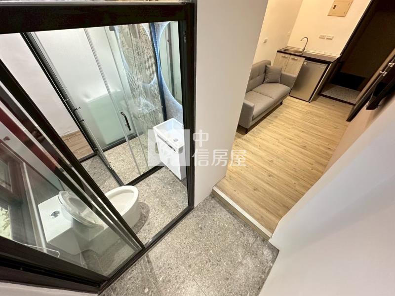 四維國小捷運收租透套房屋室內格局與周邊環境