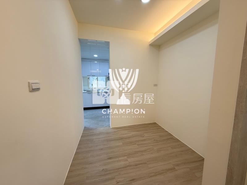 【冠軍】安樂市場美三房房屋室內格局與周邊環境