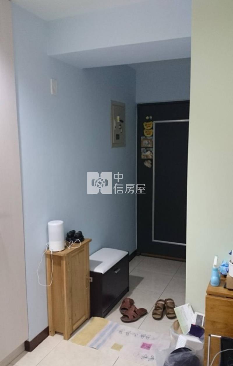 震後中山醫13期視野三房美屋房屋室內格局與周邊環境