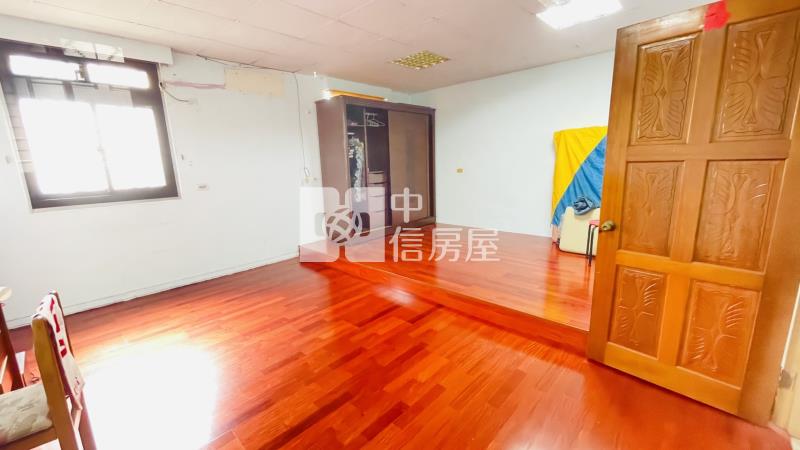 【安家】龍安國小旁庭院別墅房屋室內格局與周邊環境