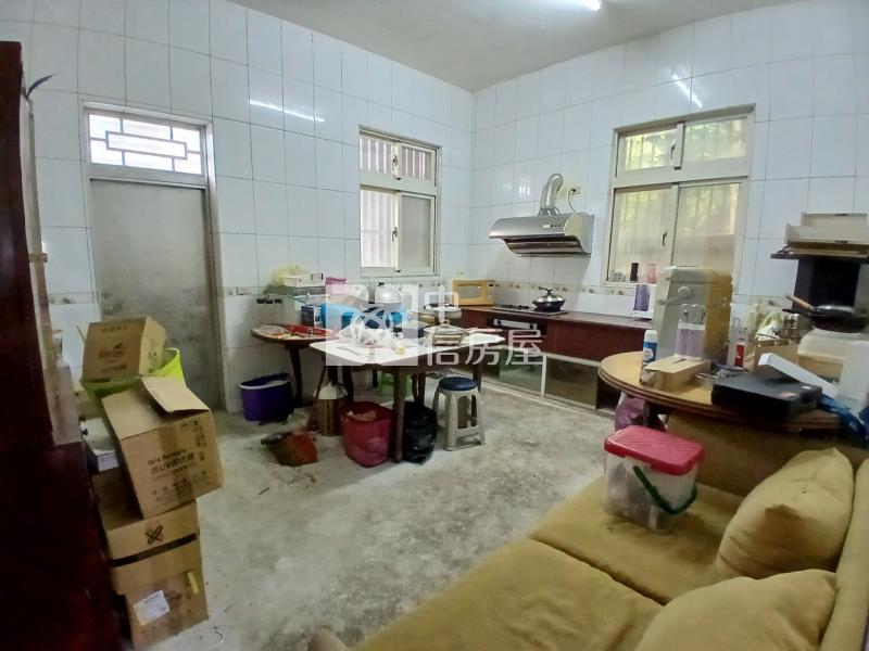 上湖國小合法農舍房屋室內格局與周邊環境