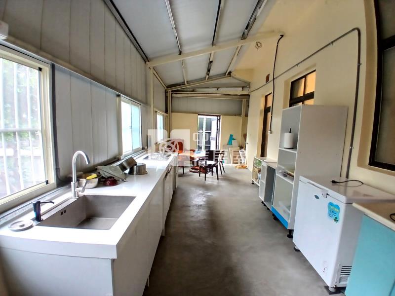 麒麟山莊大透天房屋室內格局與周邊環境