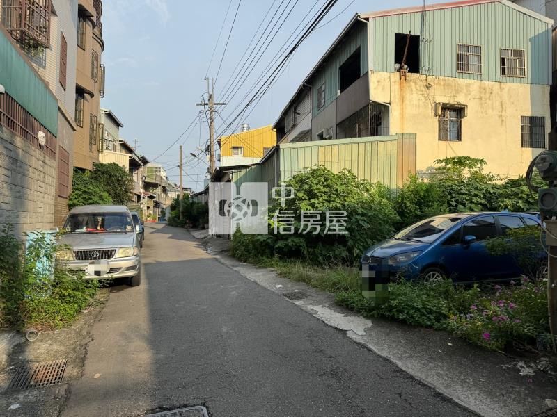 成功商圈9.4米大面寬建地房屋室內格局與周邊環境