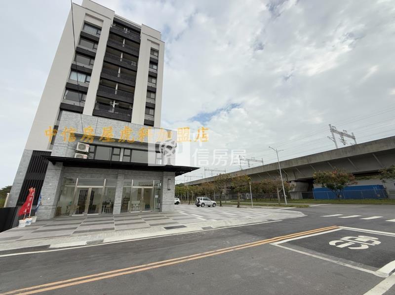 遇見高鐵三角窗店面房屋室內格局與周邊環境